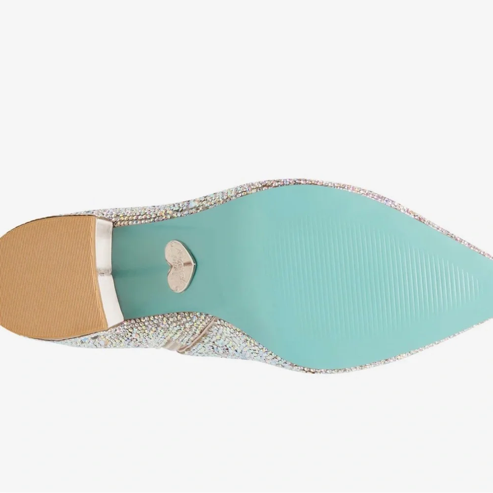 ✨HP✨NWB Betsey Johnson Kyla Booties - Picture 5 of 7